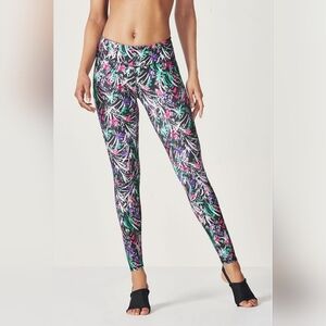 Fabletics Define PowerHold® Mid-Rise Legging In Springfield Print Sz. XS Tall